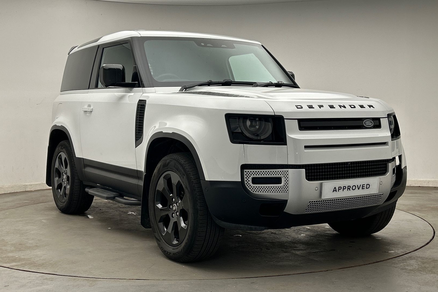 Land Rover Defender 90 listing photo
