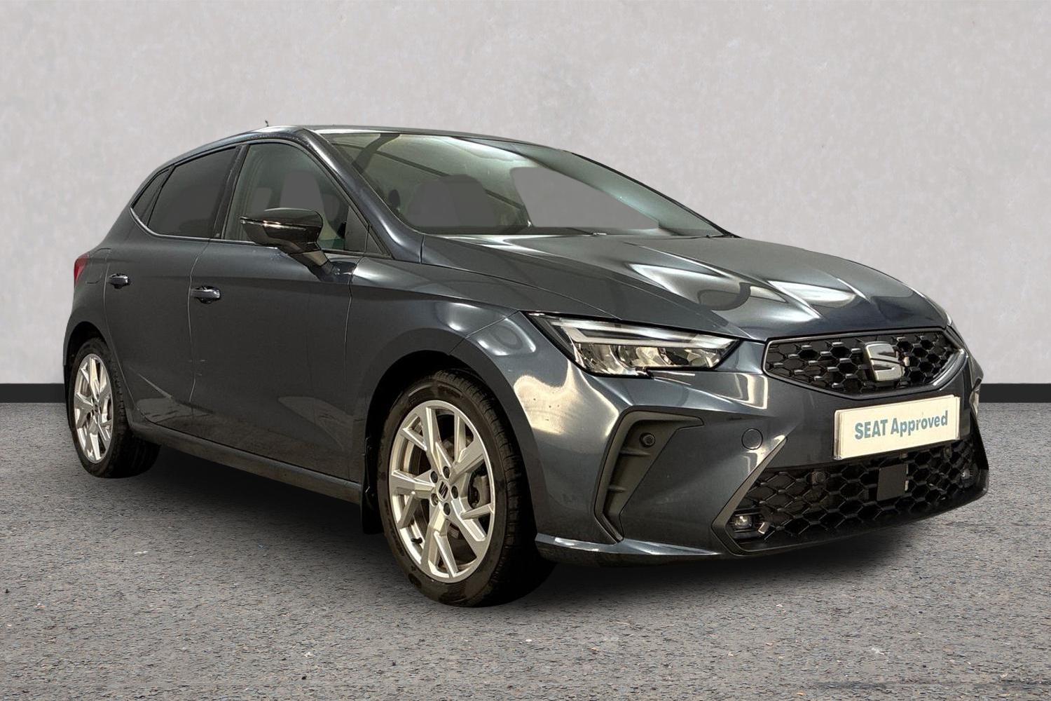 SEAT Ibiza listing photo