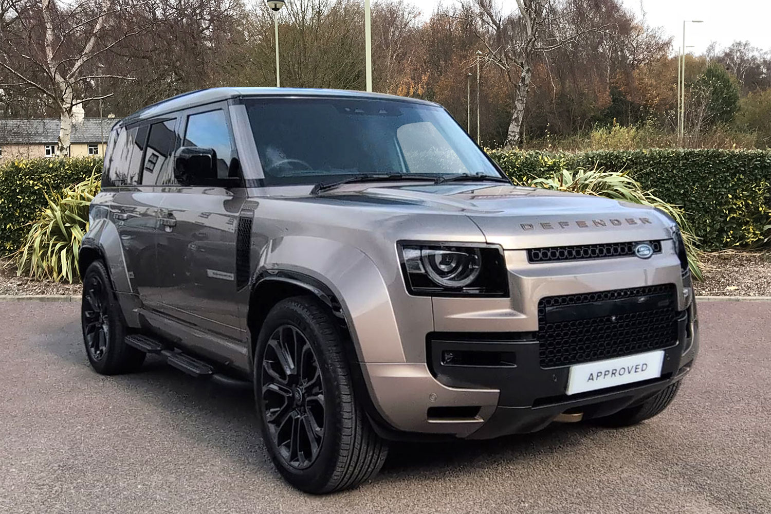 Land Rover Defender 110 listing photo