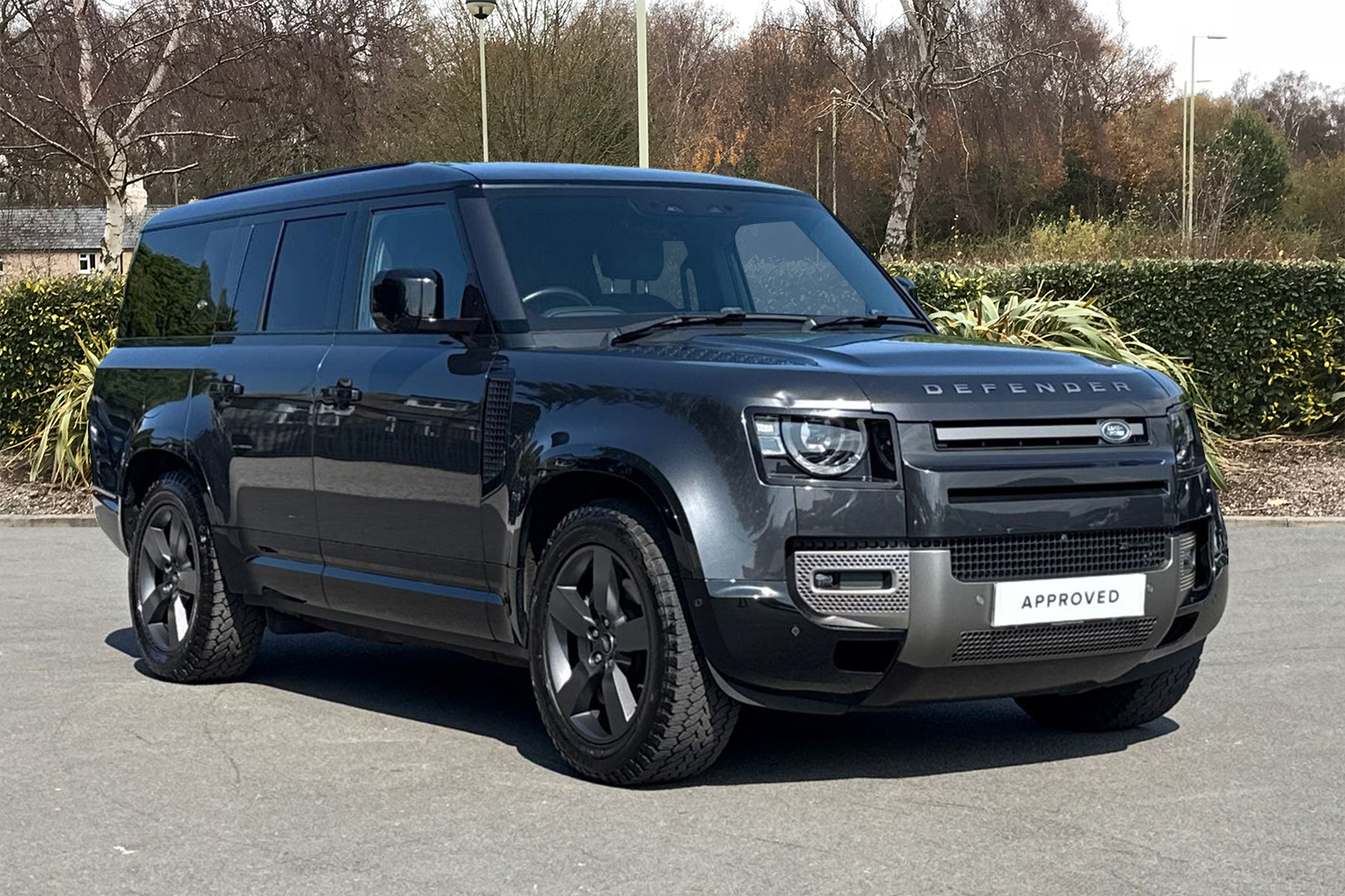 Land Rover Defender 130 listing photo