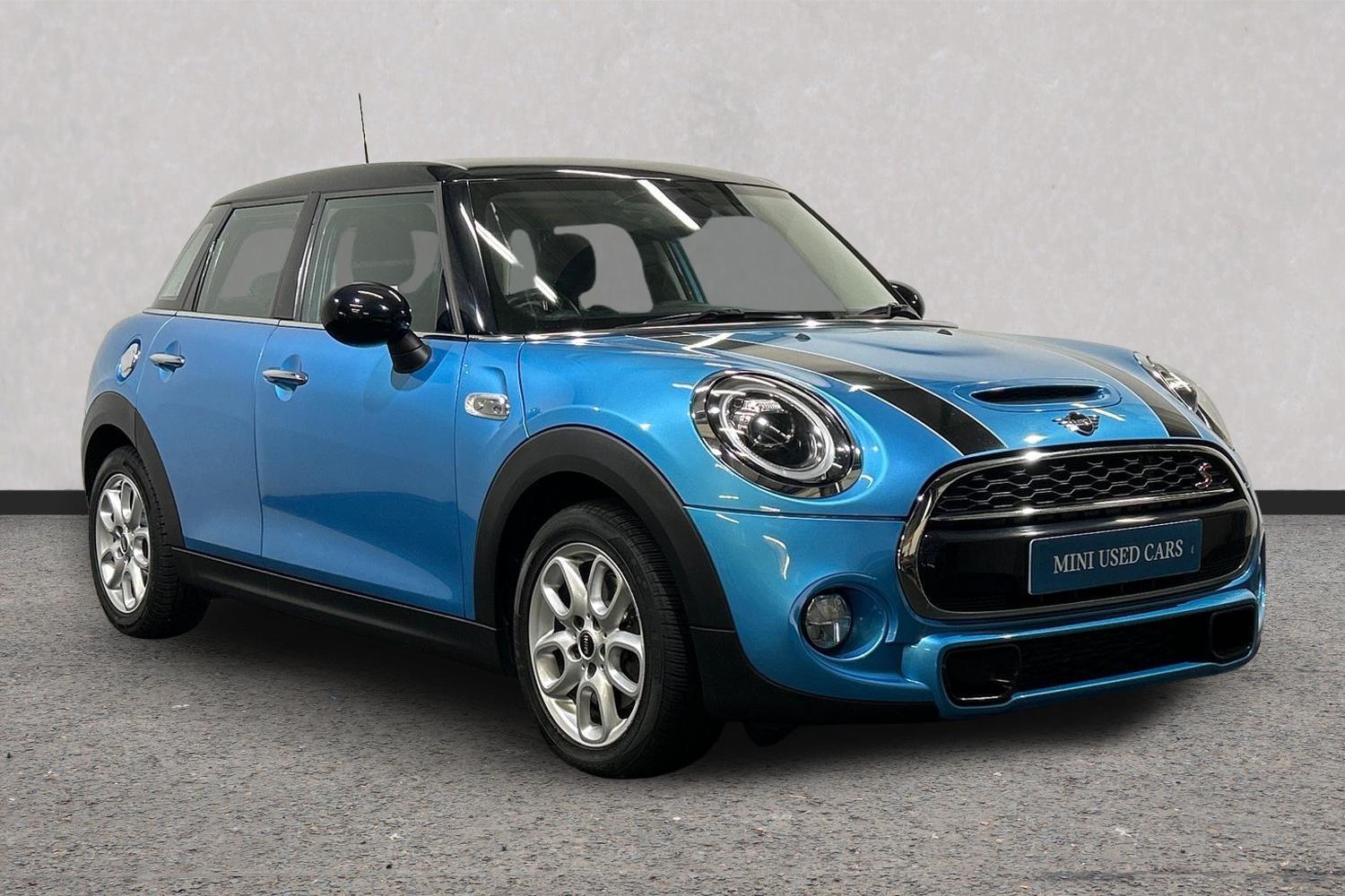 MINI Hatch listing photo