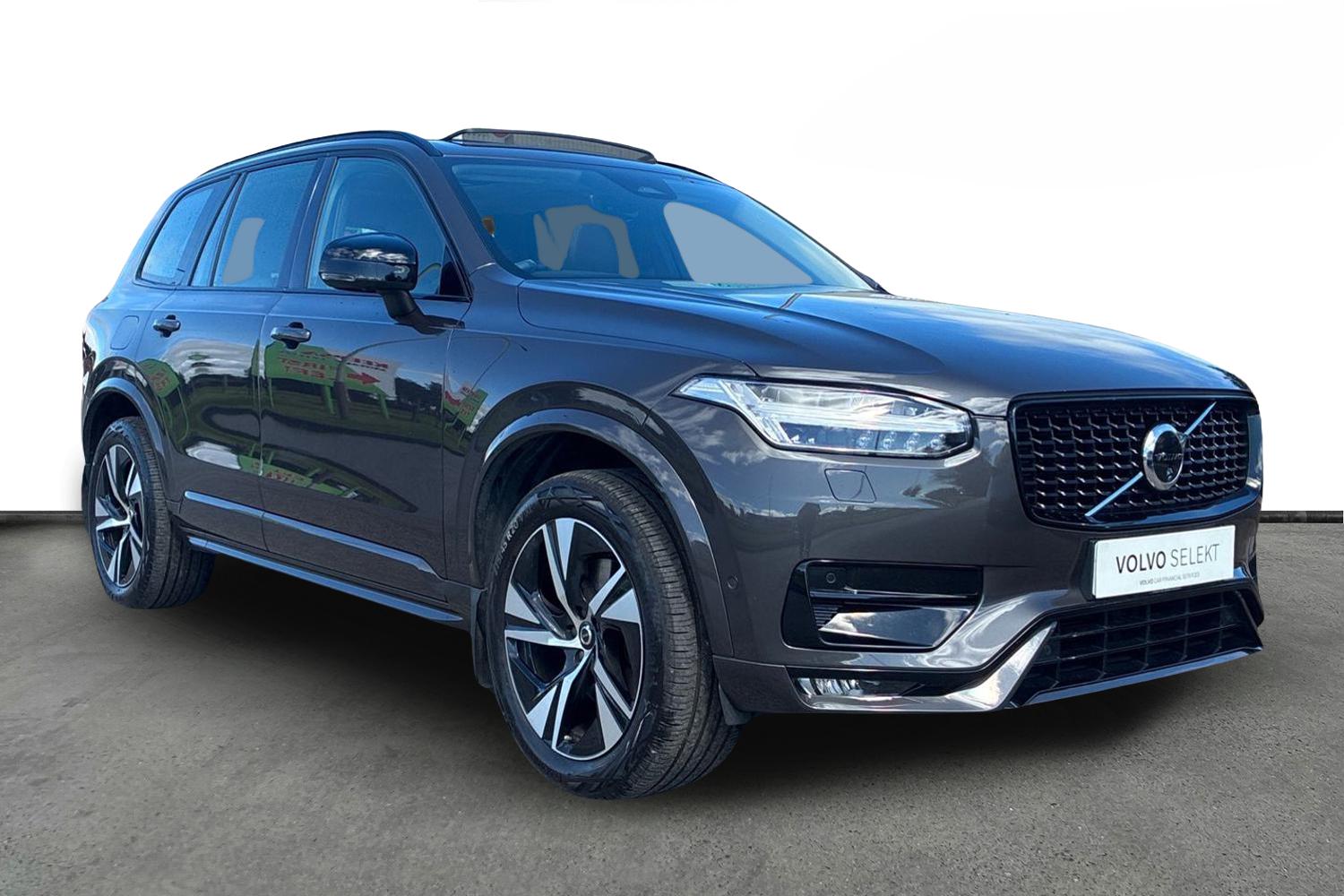 Volvo XC90 listing photo