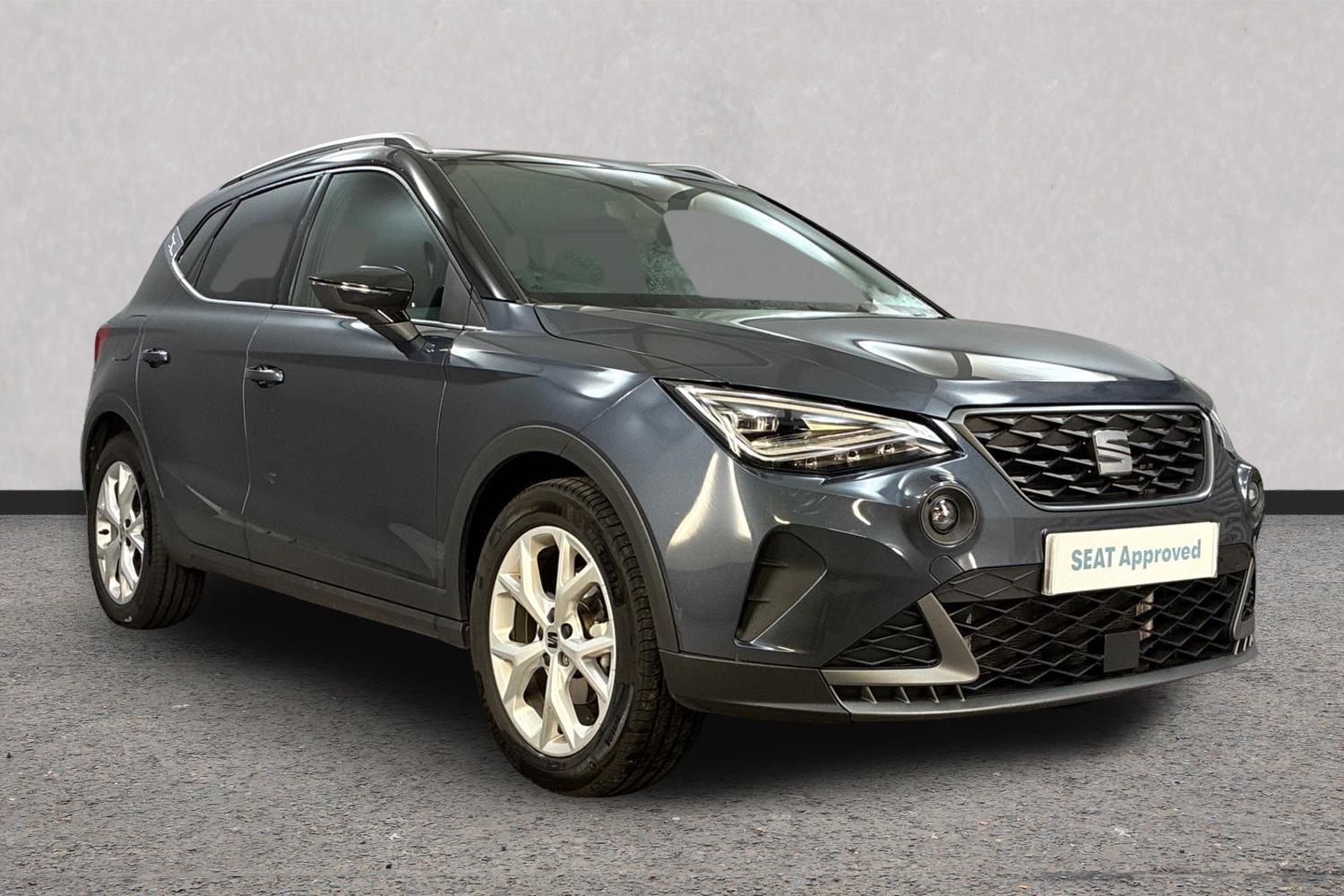 SEAT Arona listing photo