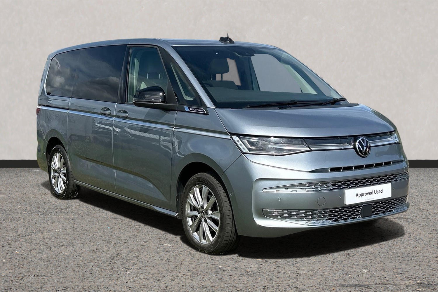 Volkswagen Multivan listing photo