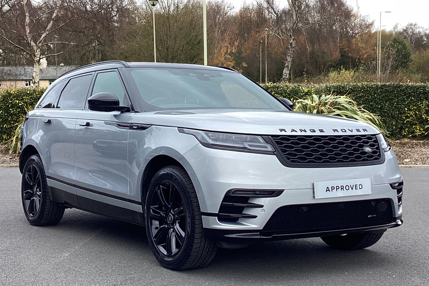 Land Rover Range Rover Velar listing photo