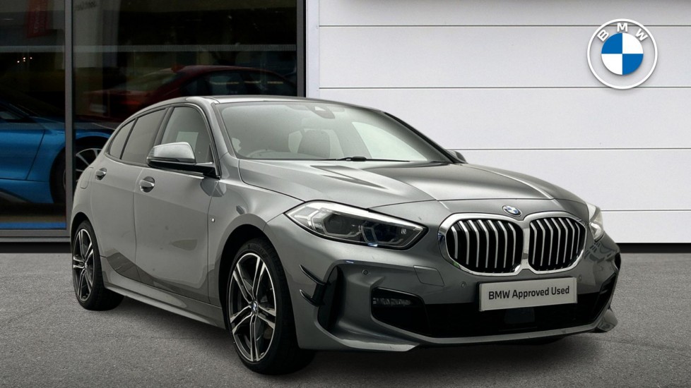 BMW 1 Series listing photo
