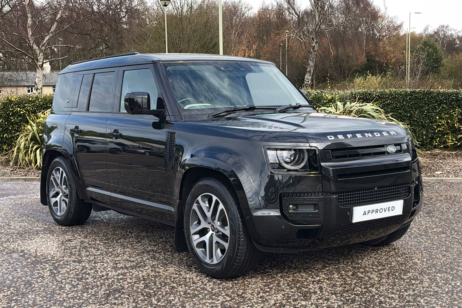 Land Rover Defender 110 listing photo