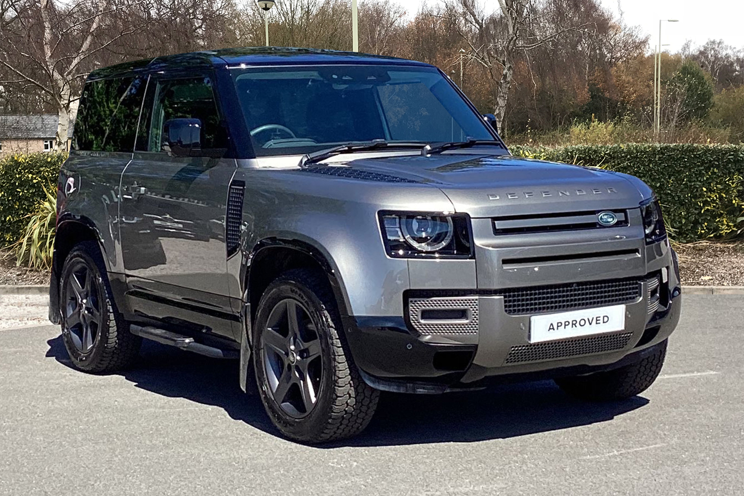 Land Rover Defender 90 listing photo