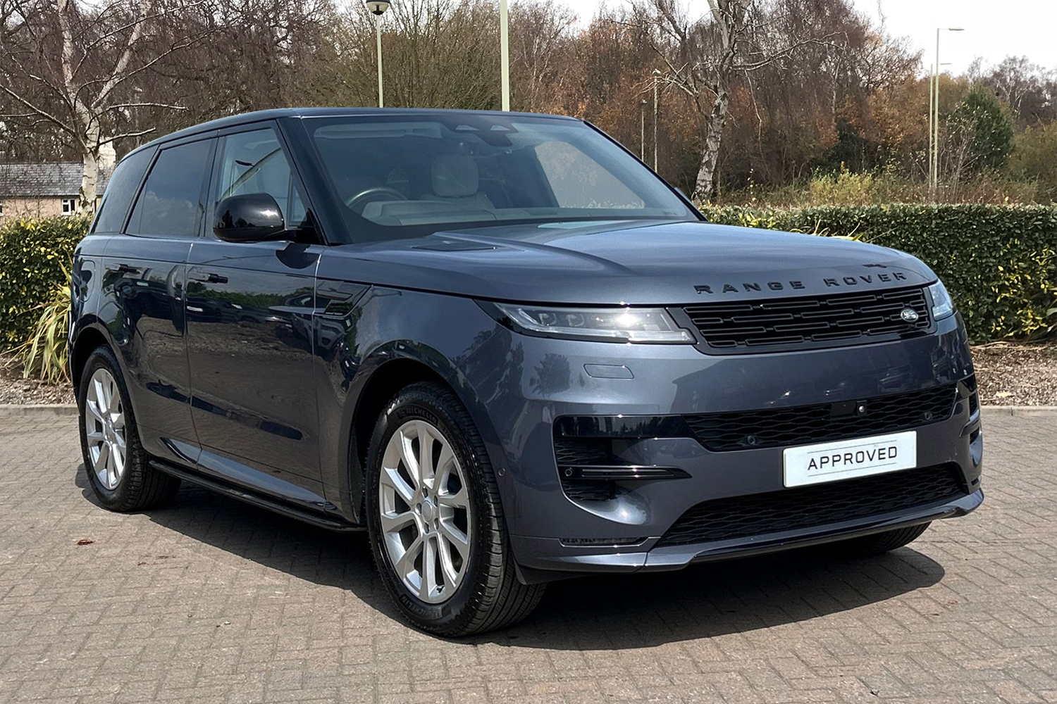 Land Rover Range Rover Sport listing photo