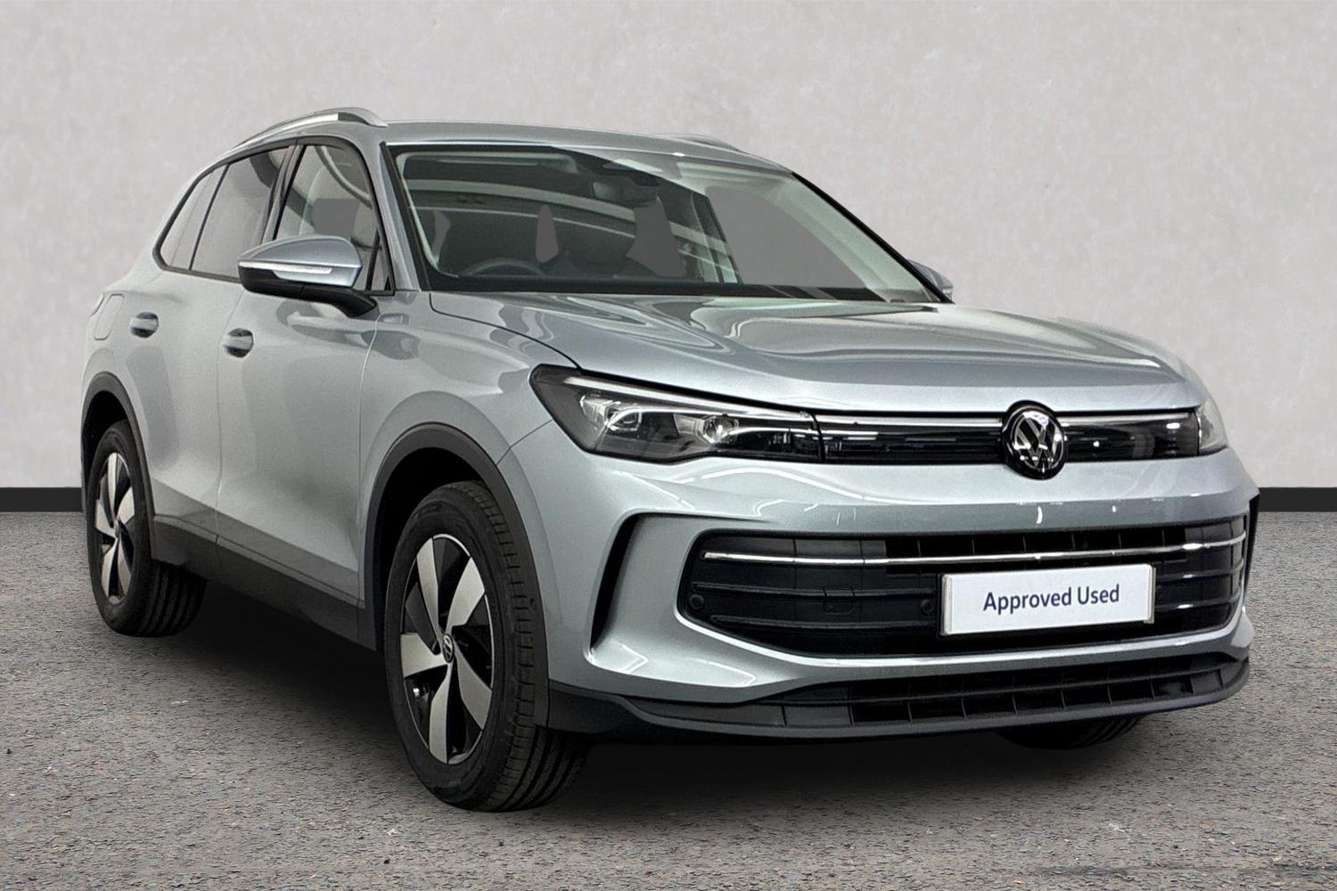 Volkswagen Tiguan listing photo