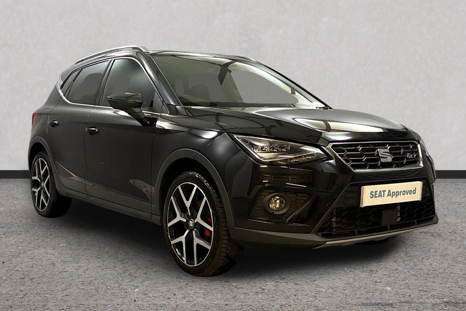 SEAT Arona listing photo