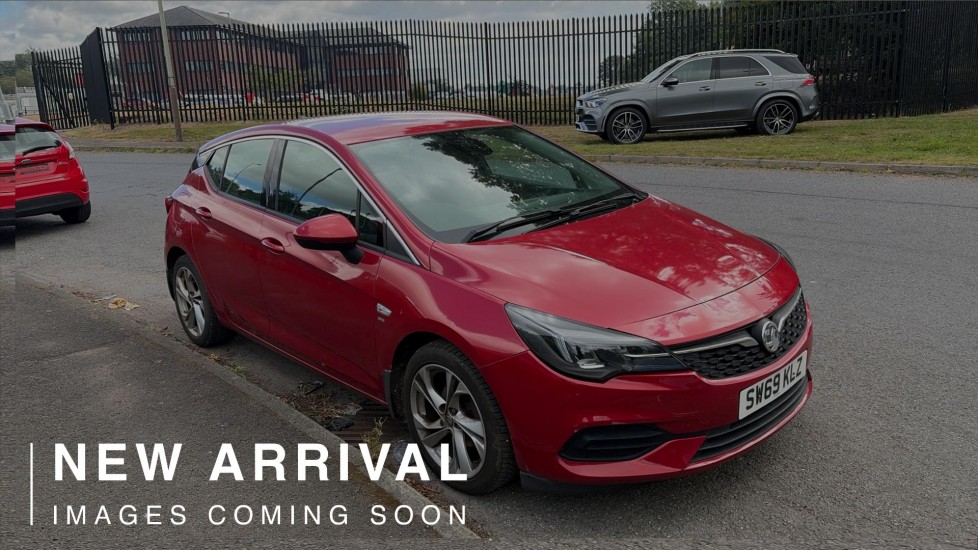 Vauxhall Astra listing photo
