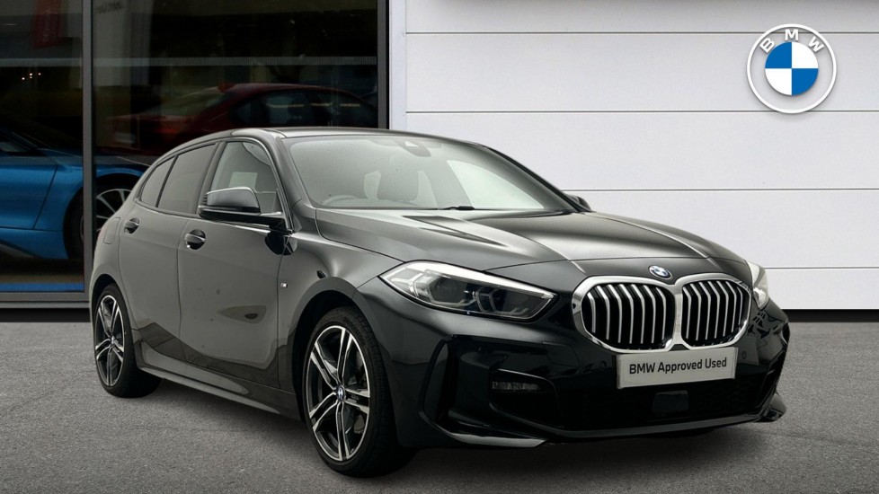BMW 1 Series listing photo