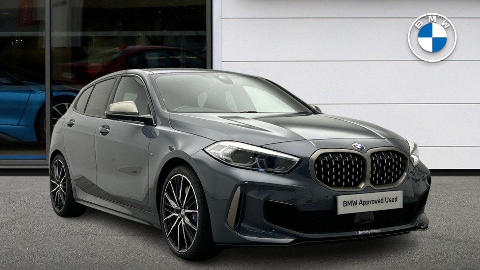 BMW 1 Series listing photo