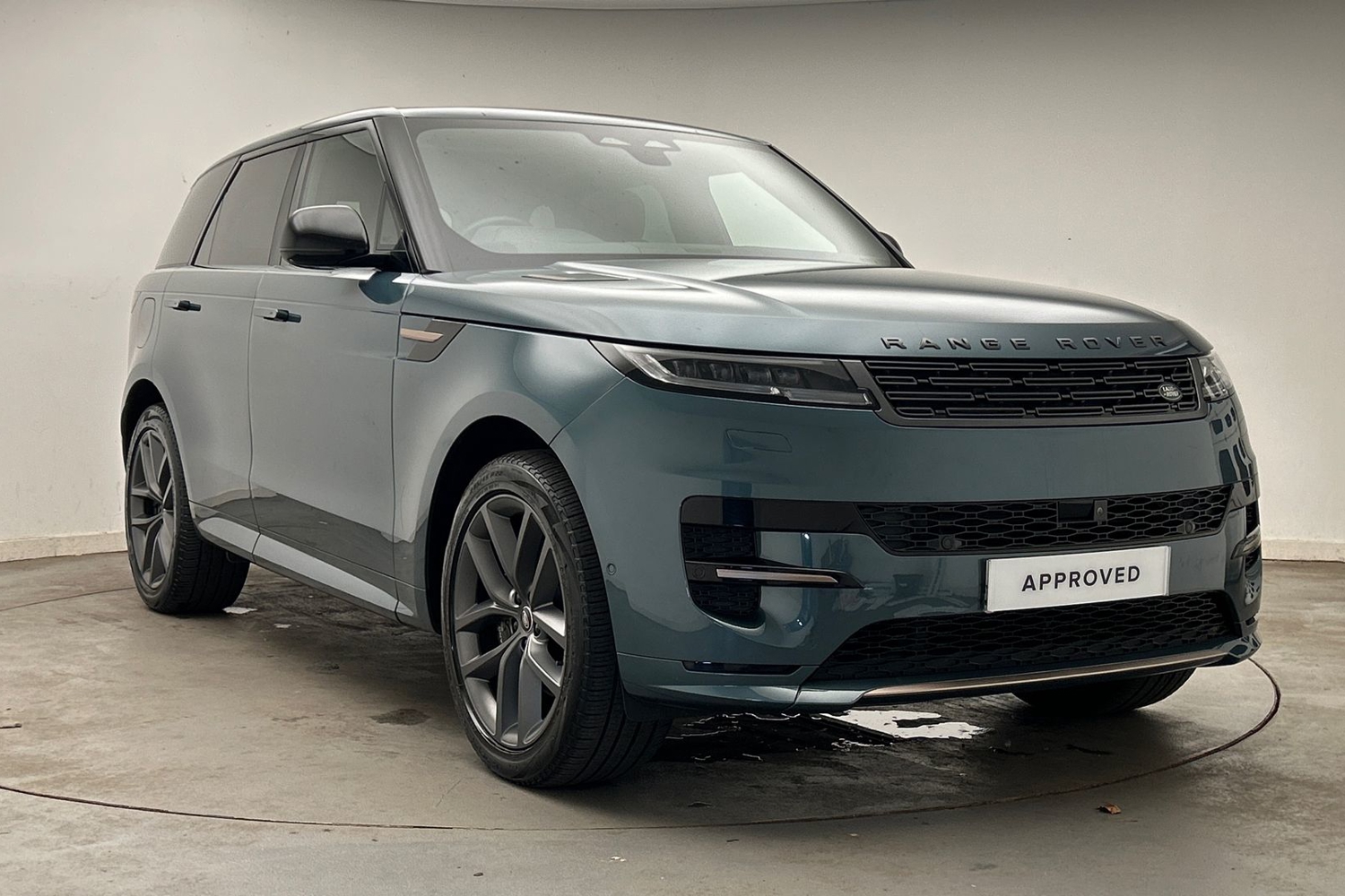 Land Rover Range Rover Sport listing photo
