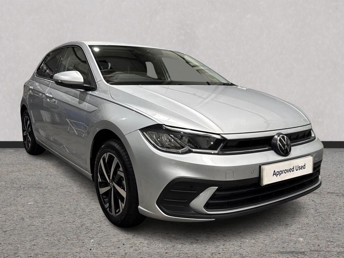 Volkswagen Polo listing photo