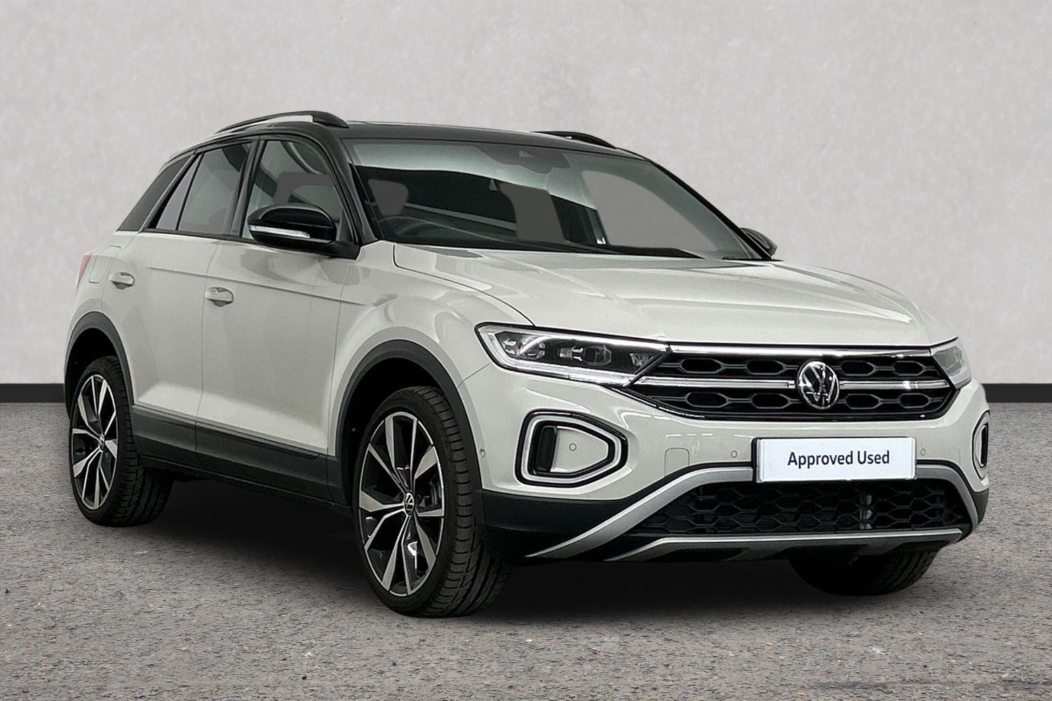 Volkswagen T-Roc listing photo