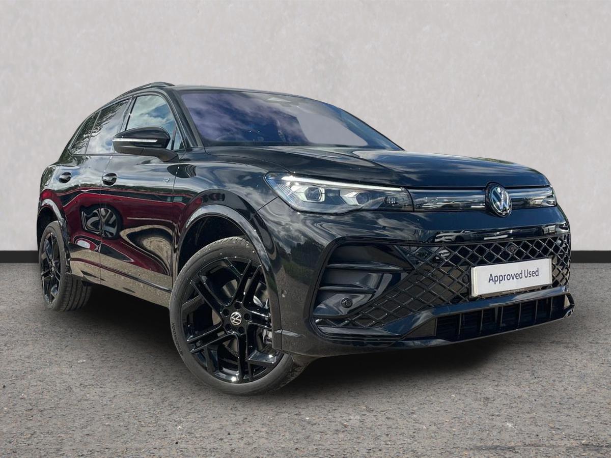 Volkswagen Tiguan listing photo