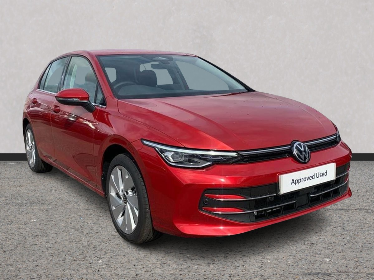 Volkswagen Golf listing photo