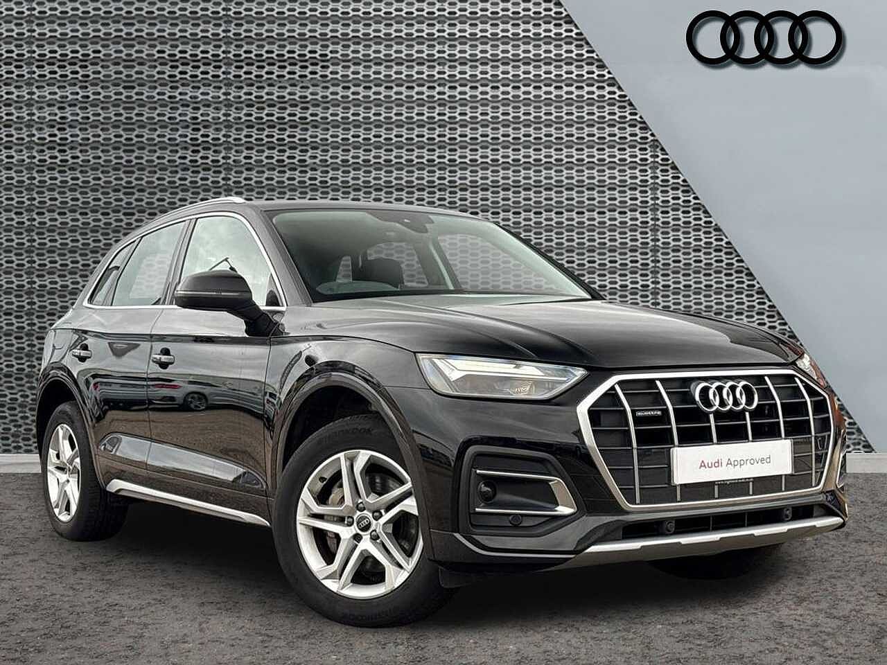 Audi Q5 listing photo
