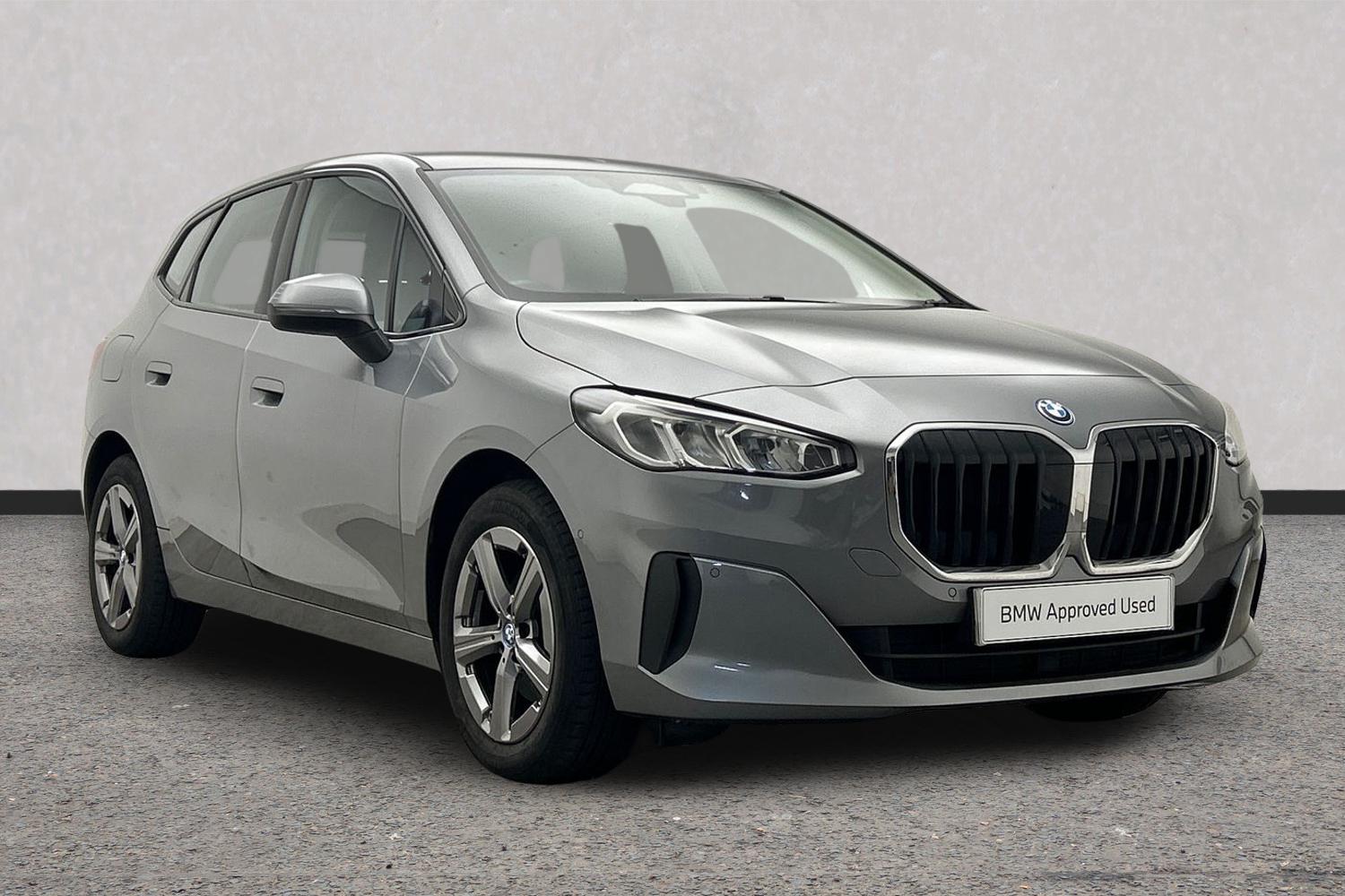BMW 2 Series listing photo