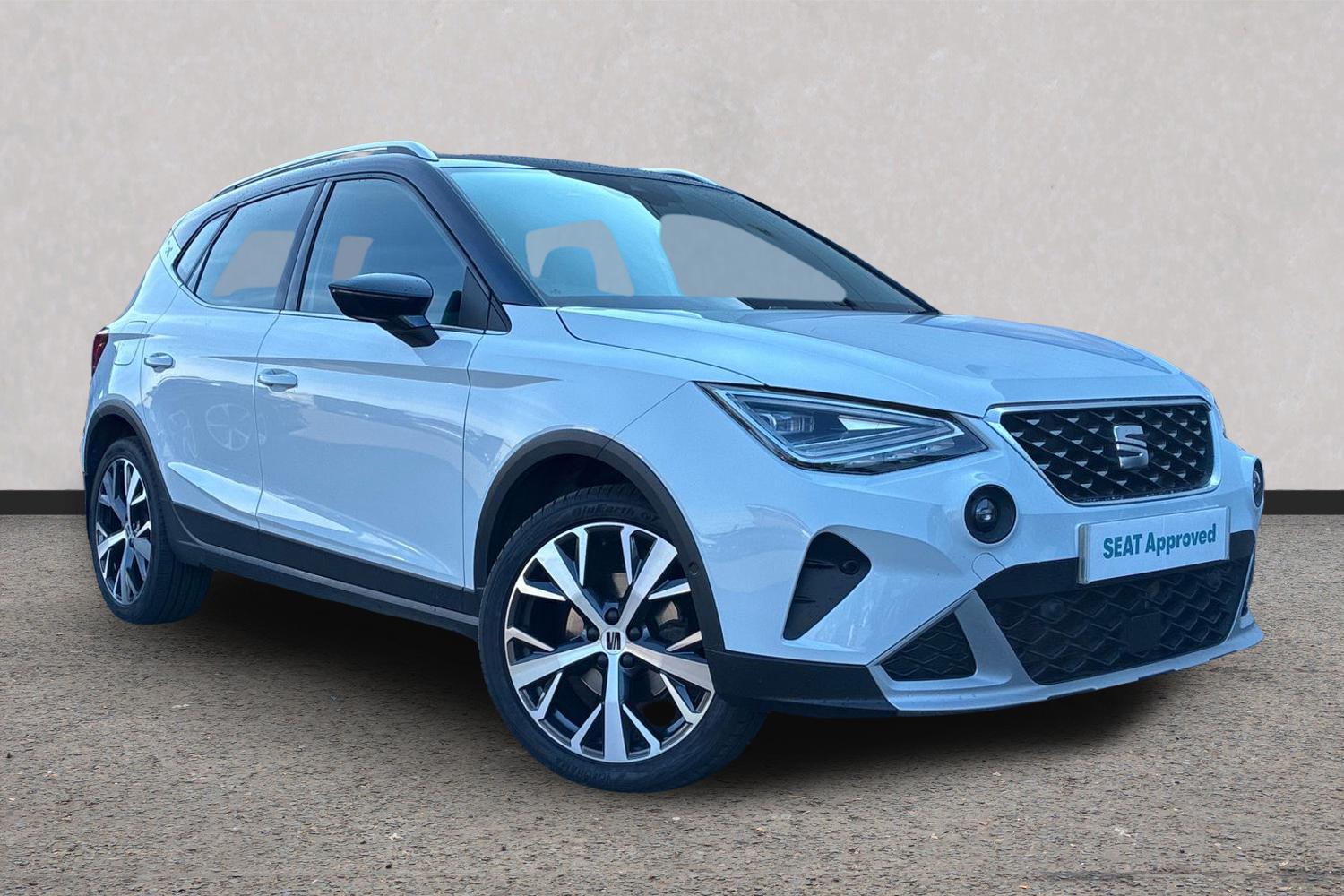SEAT Arona listing photo