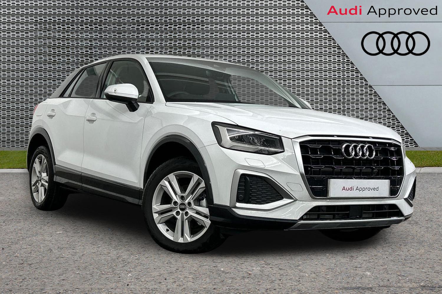 Audi Q2 listing photo