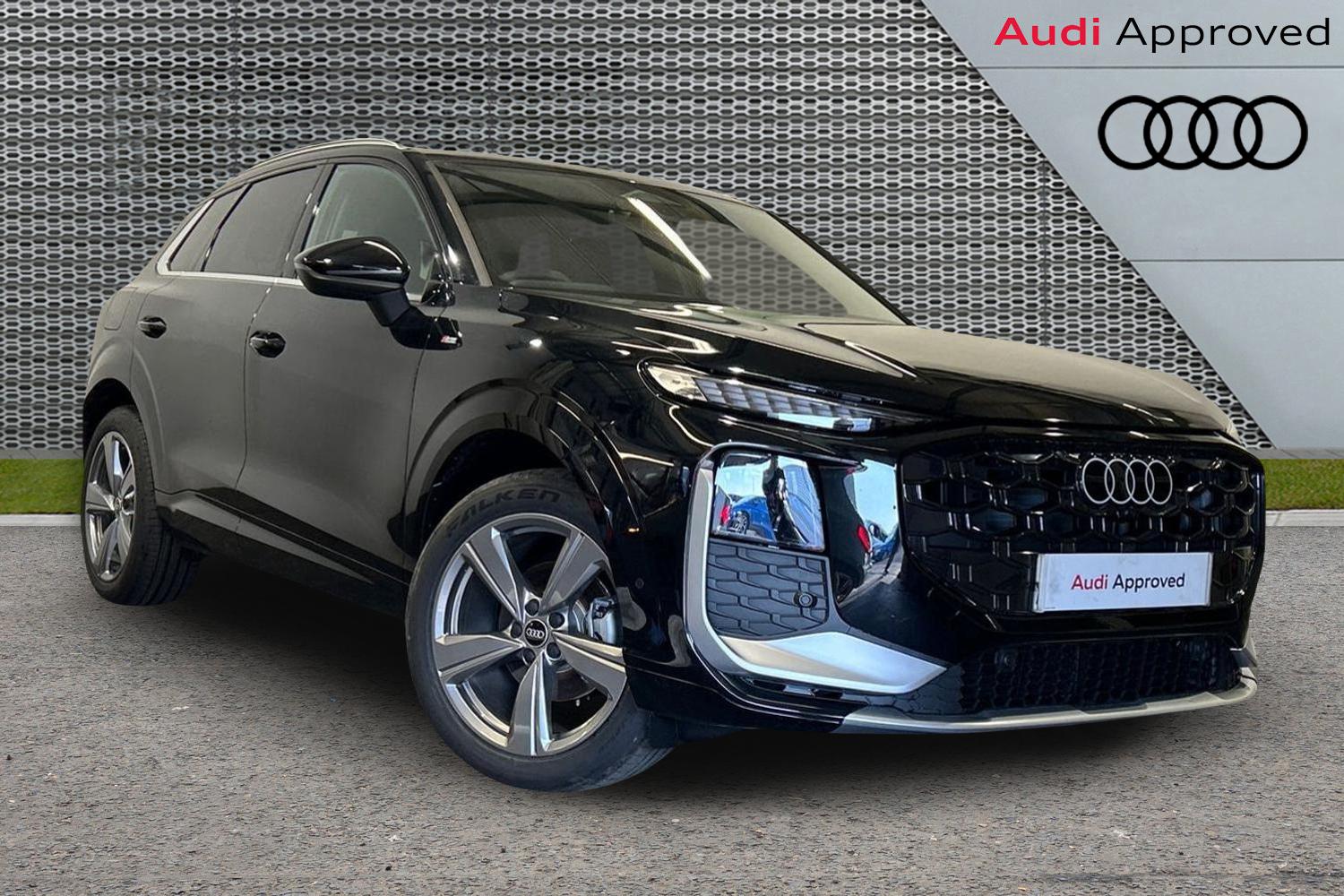 Audi Q3 listing photo