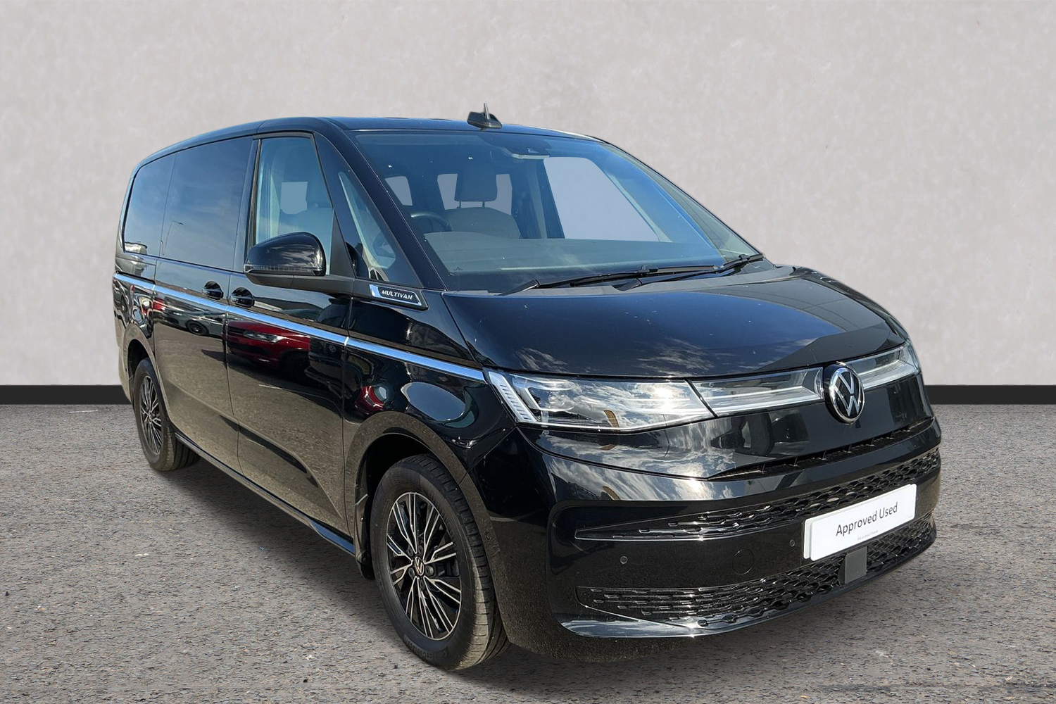 Volkswagen Multivan listing photo
