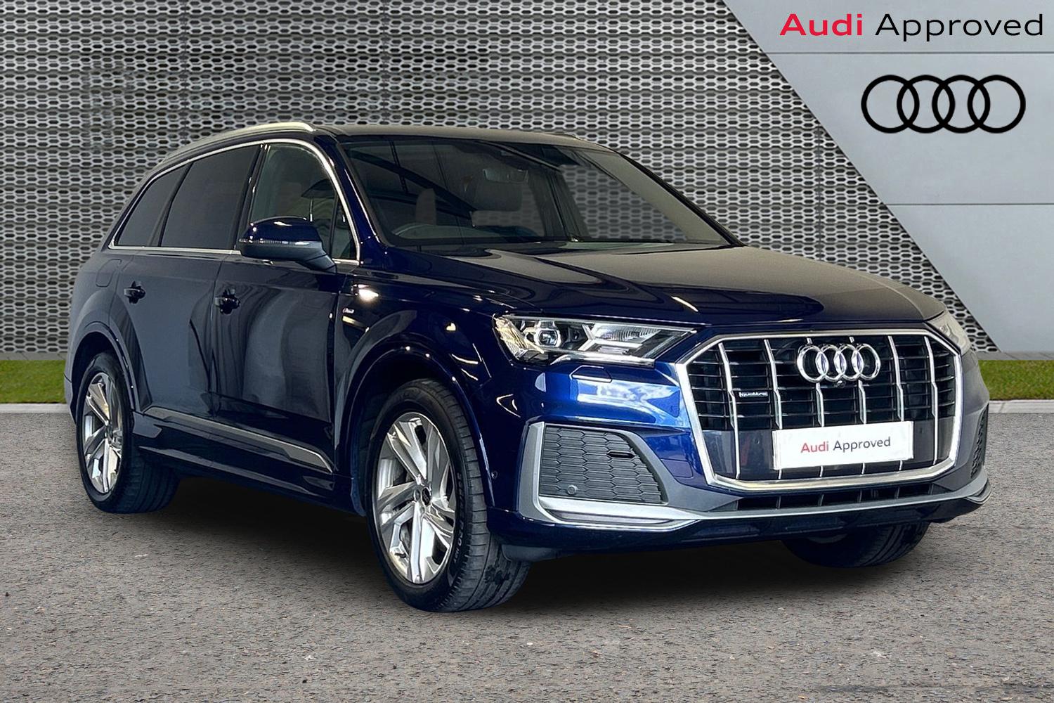 Audi Q7 listing photo