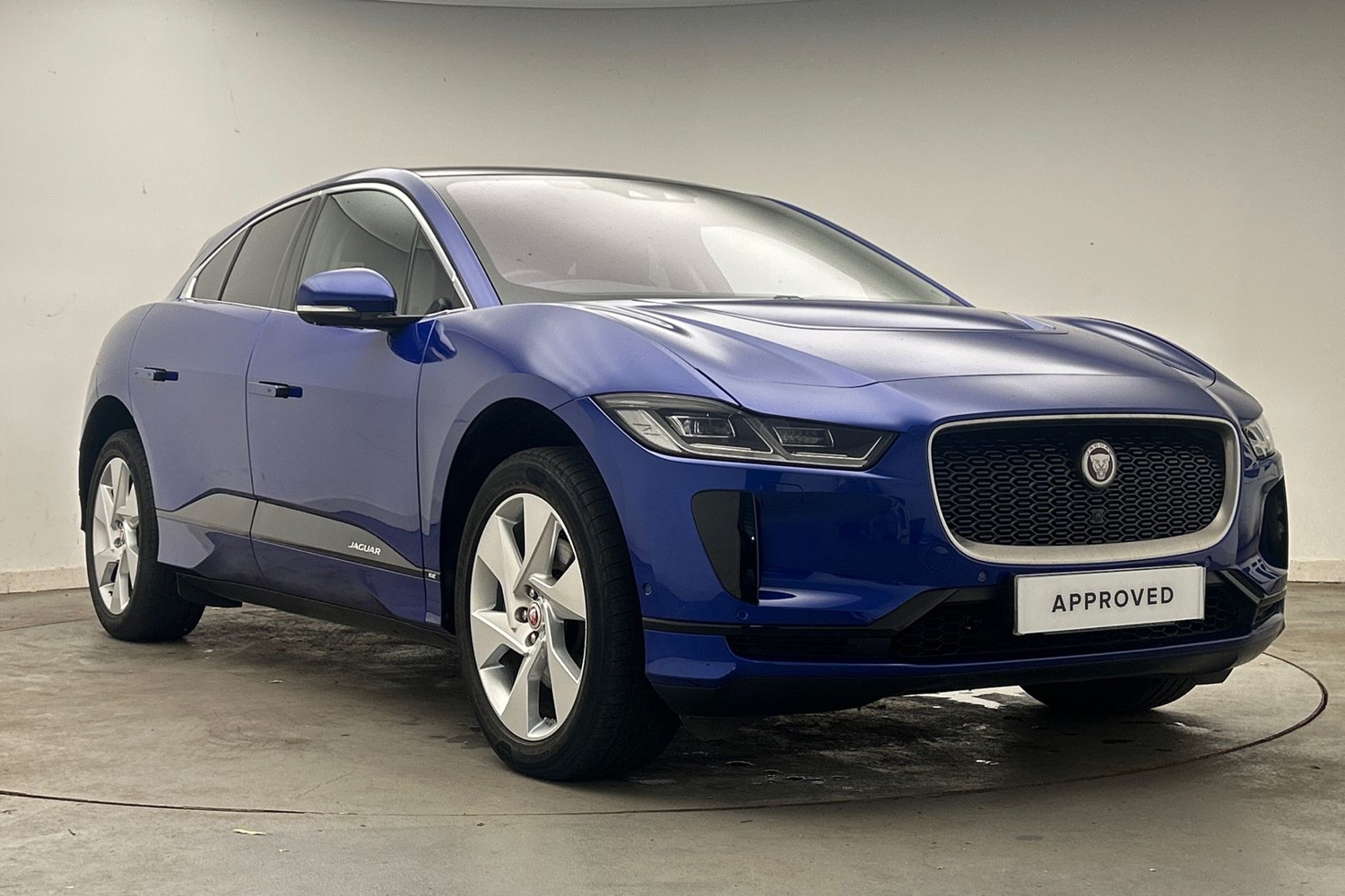 Jaguar I-PACE listing photo