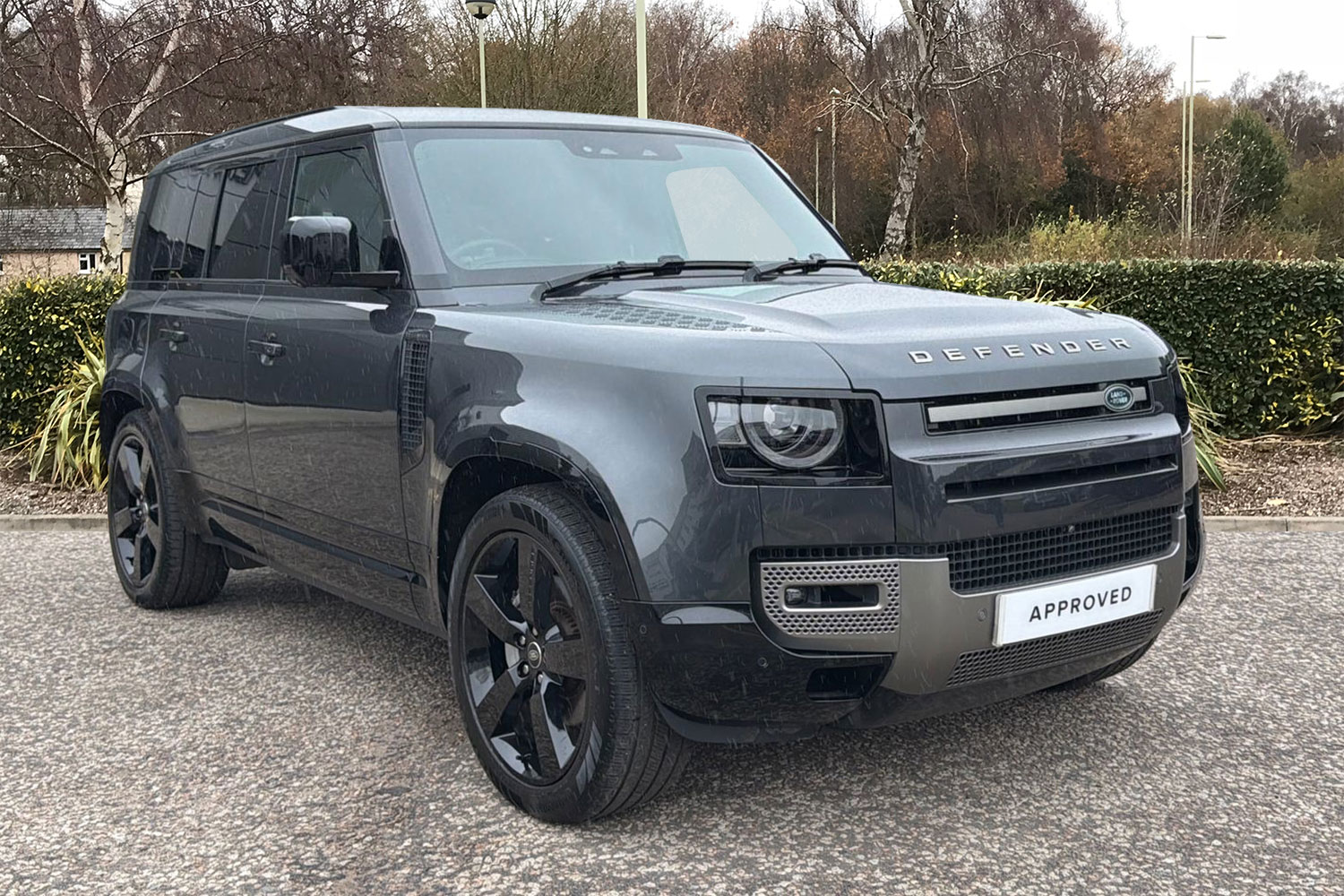 Land Rover Defender 110 listing photo