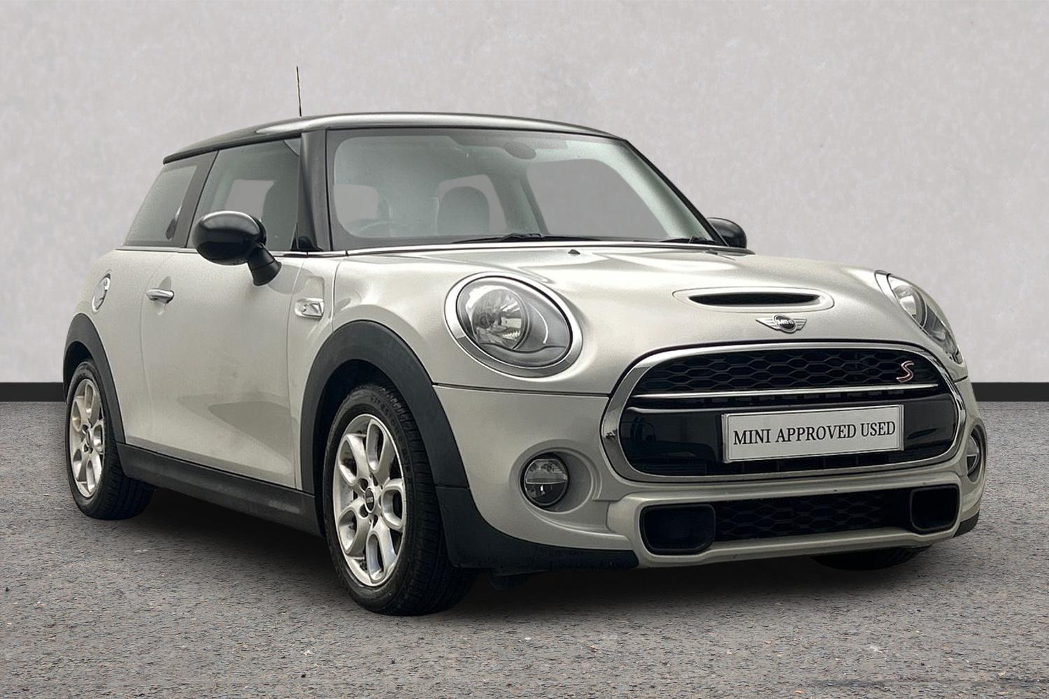 MINI Hatch listing photo