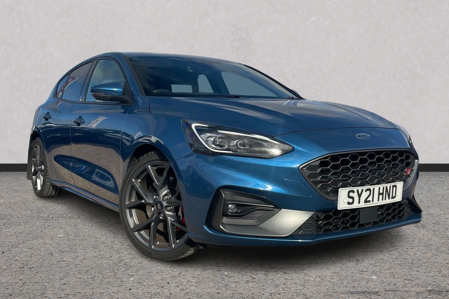 Ford Focus listing photo