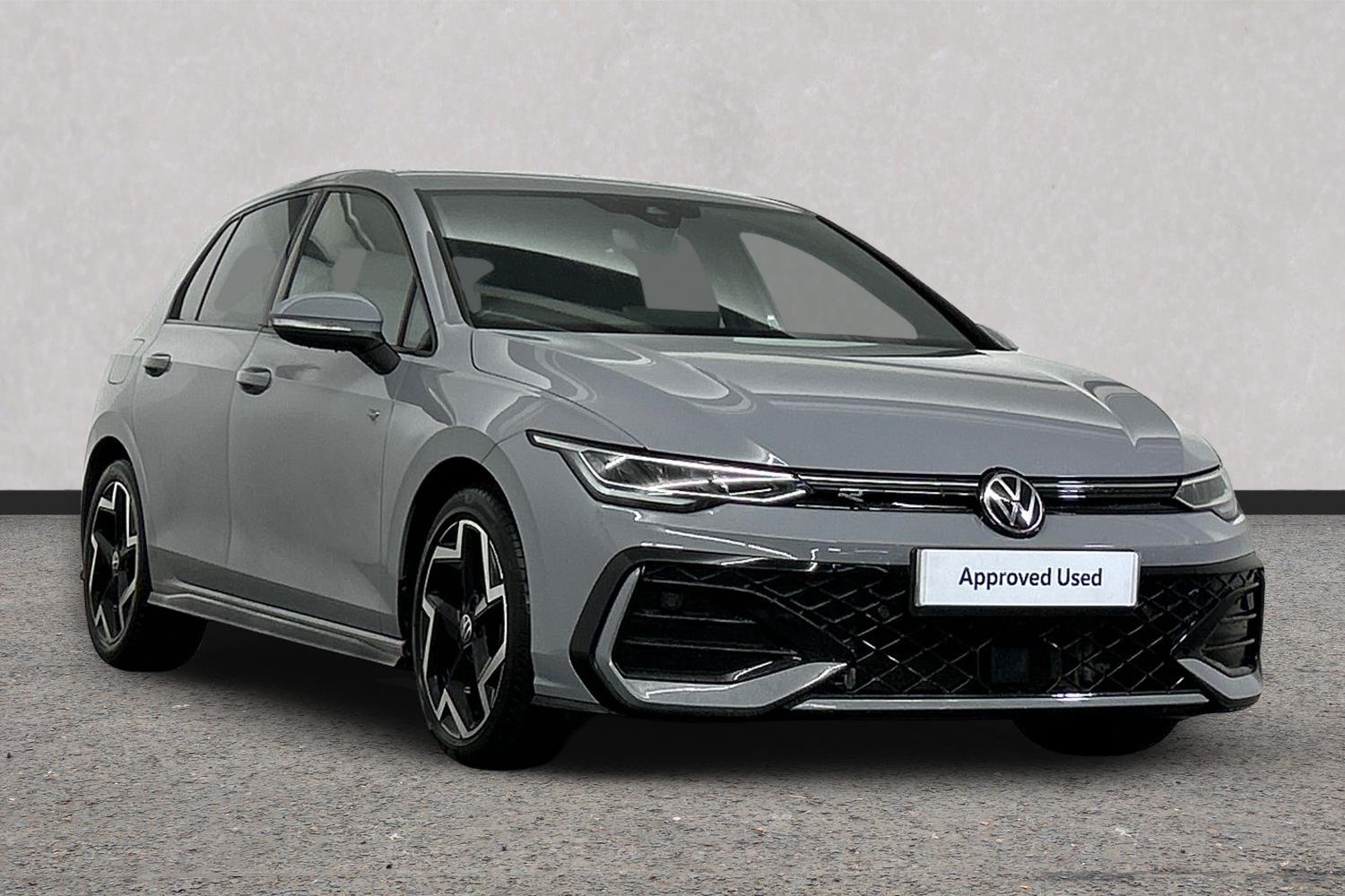Volkswagen Golf listing photo