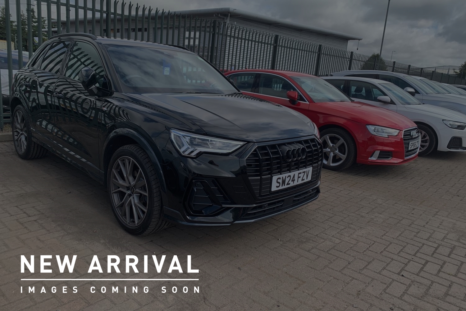 Audi Q3 listing photo