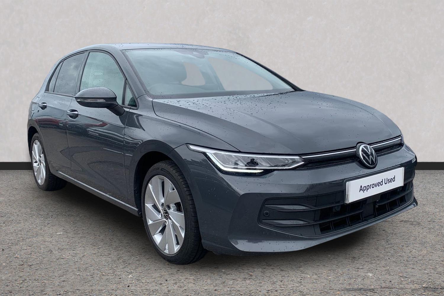 Volkswagen Golf listing photo