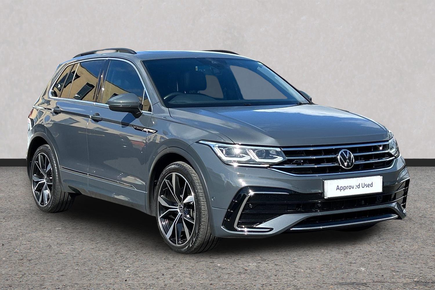 Volkswagen Tiguan listing photo