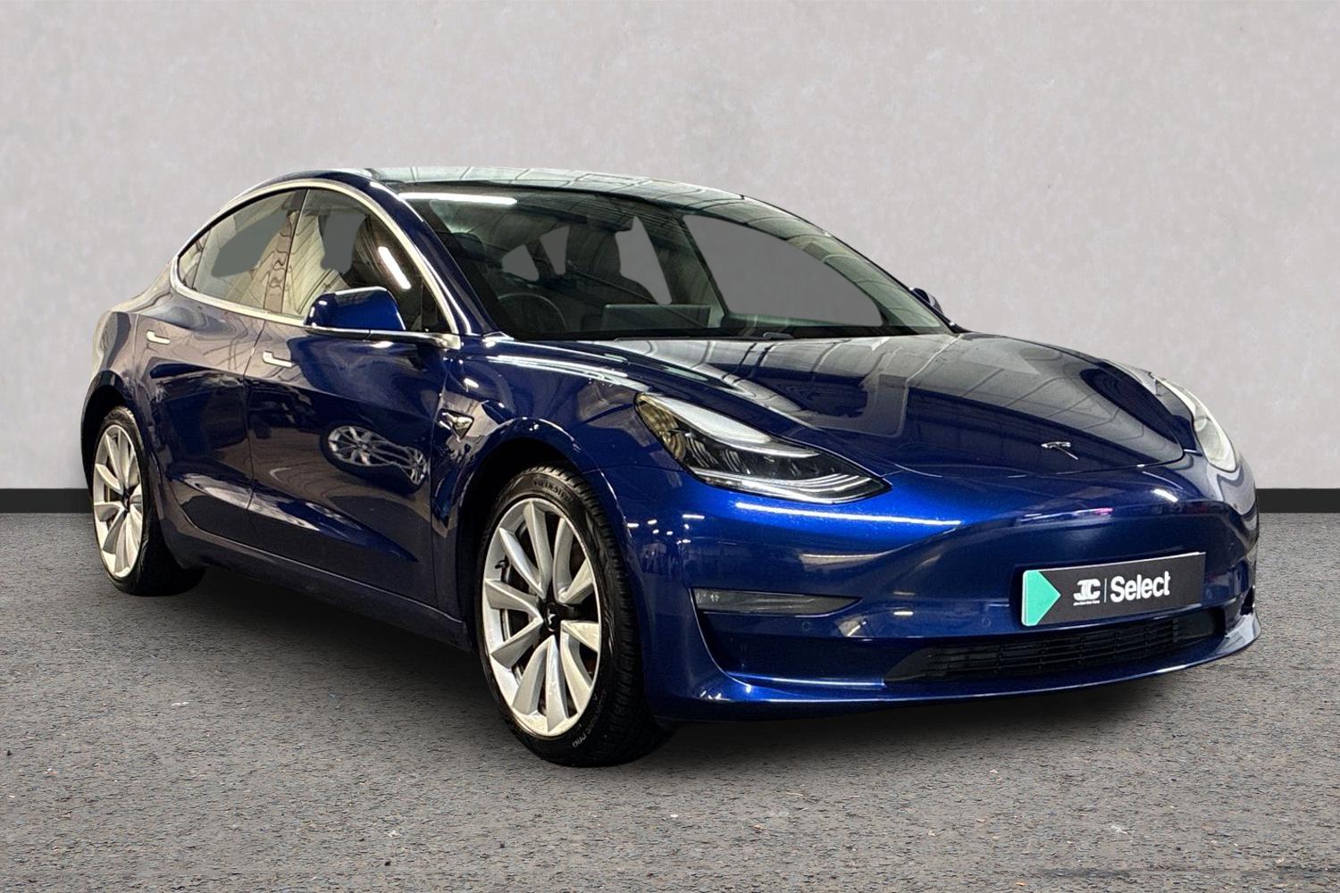 Tesla Model 3 listing photo
