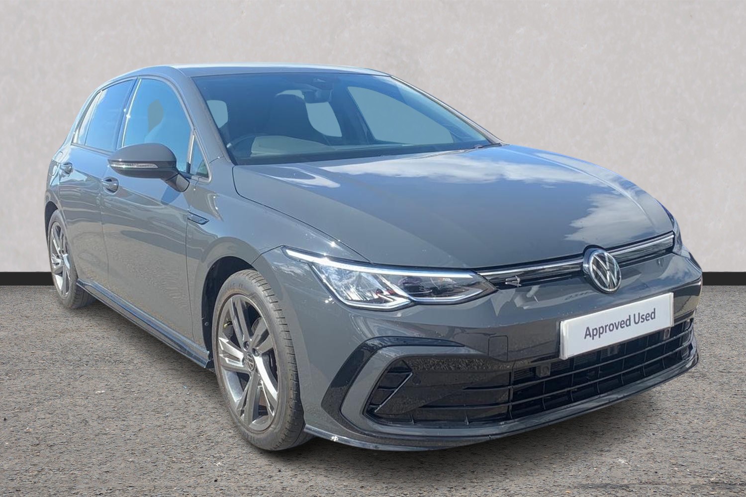 Volkswagen Golf listing photo