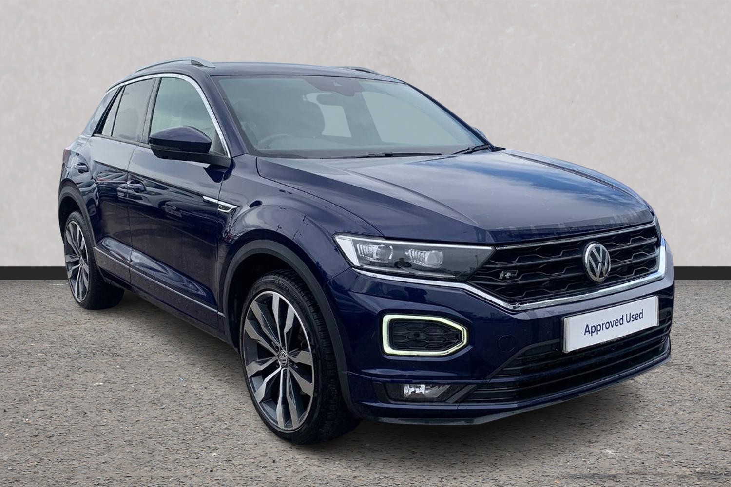 Volkswagen T-Roc listing photo