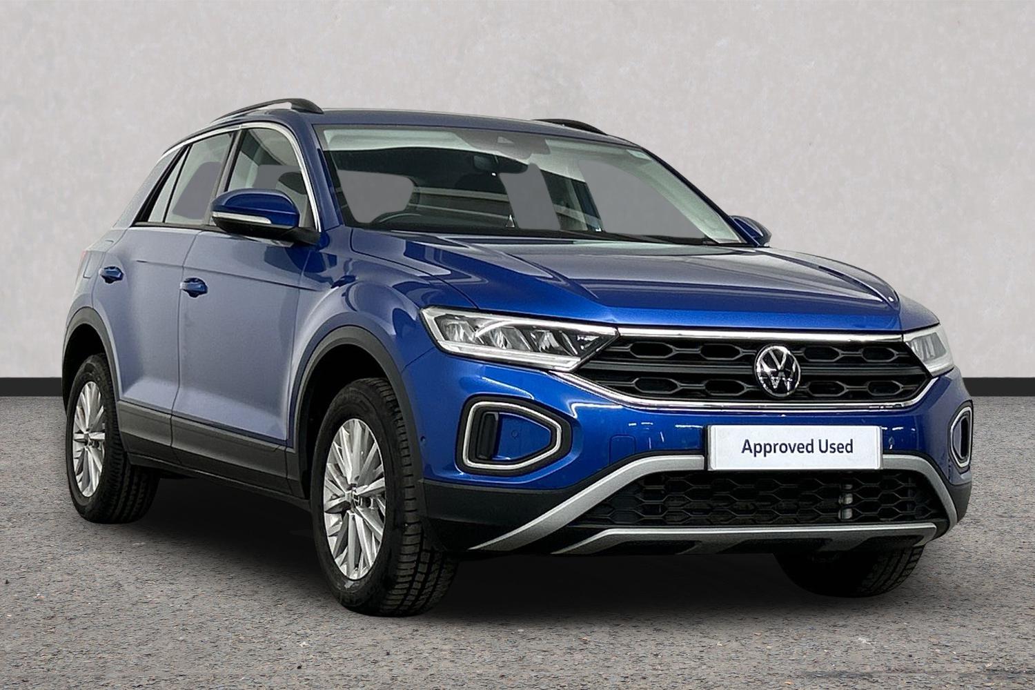 Volkswagen T-Roc listing photo