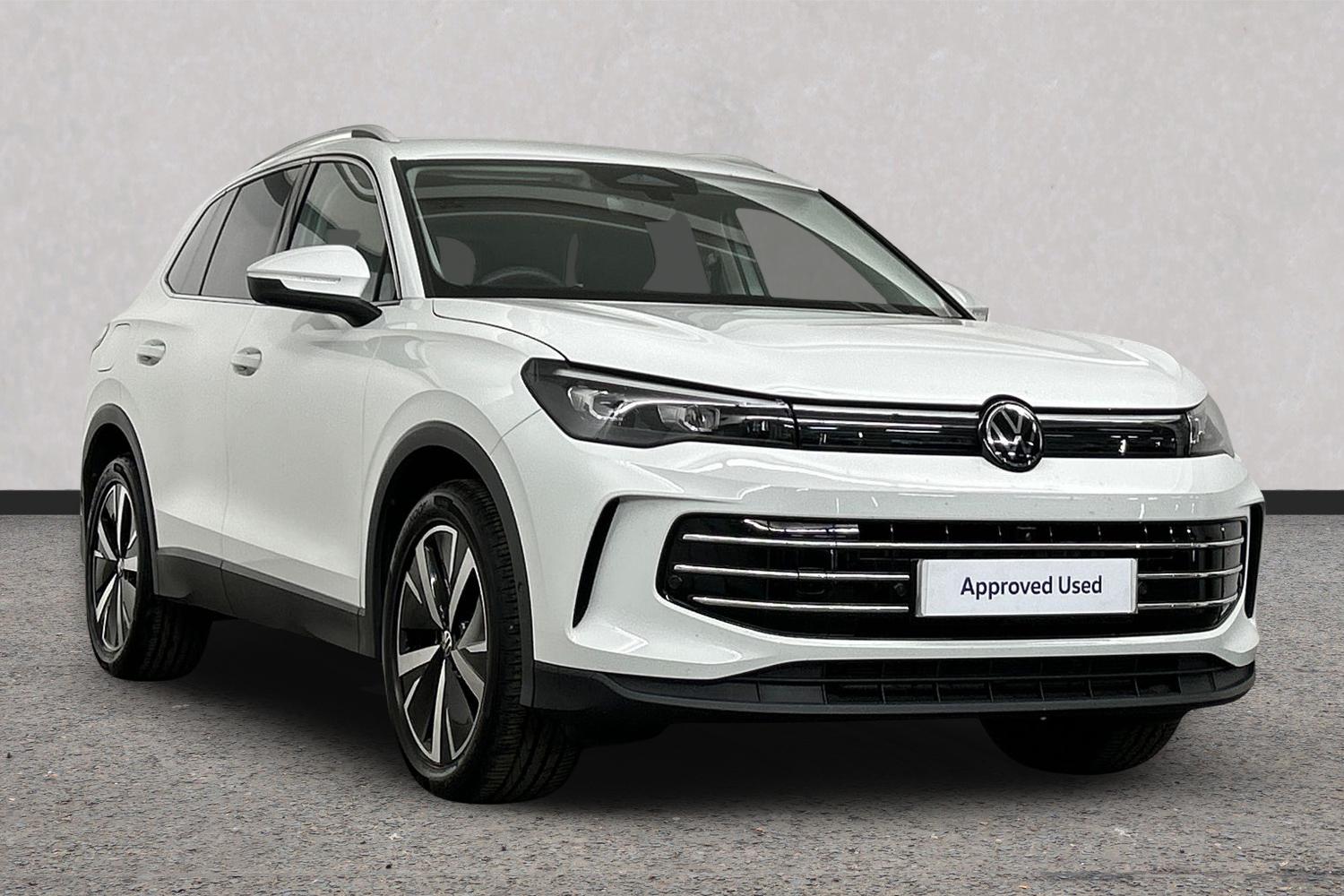 Volkswagen Tiguan listing photo