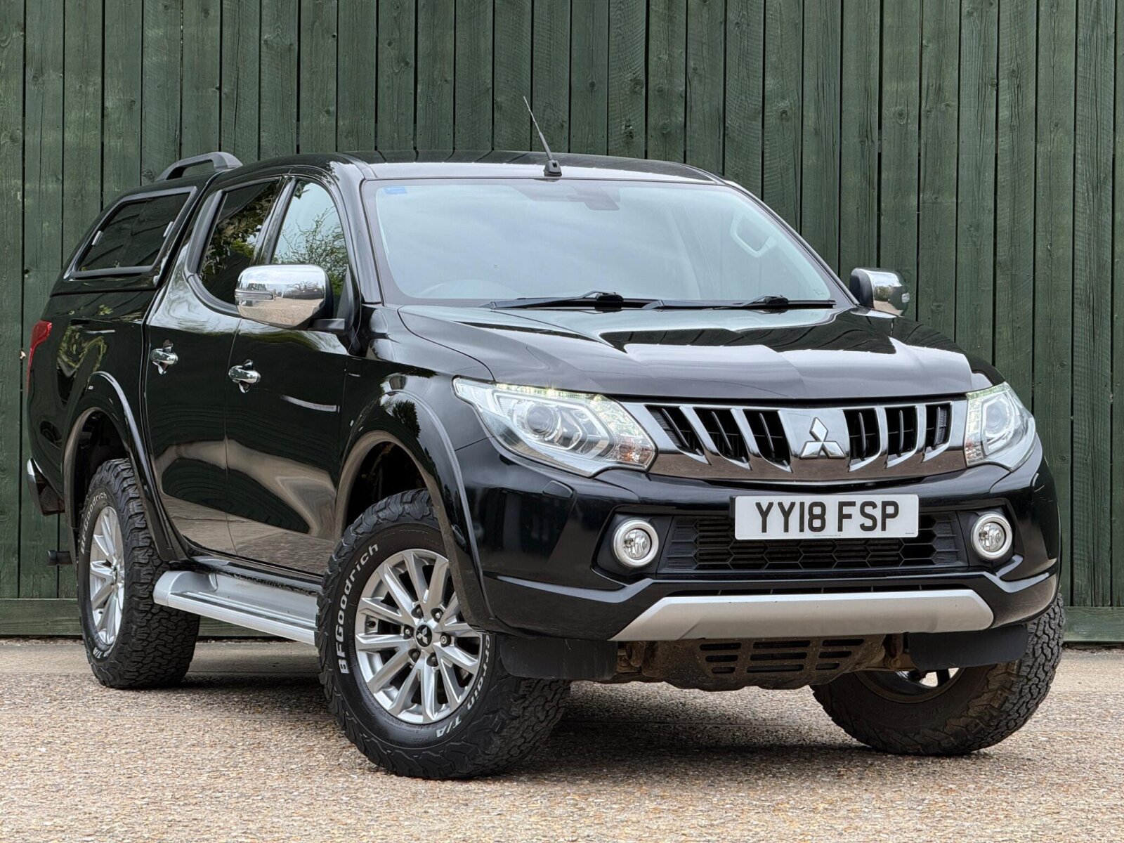 2018 Mitsubishi L200 2.4DI-D Warrior (EU6) auto