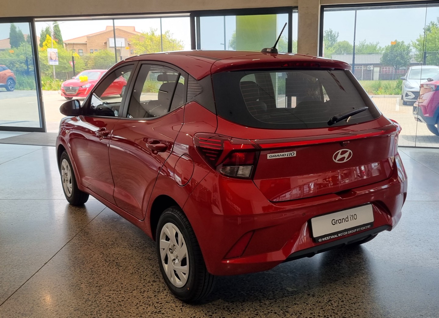 2025 Hyundai GRAND i10 1.0 Motion/Premium image 3
