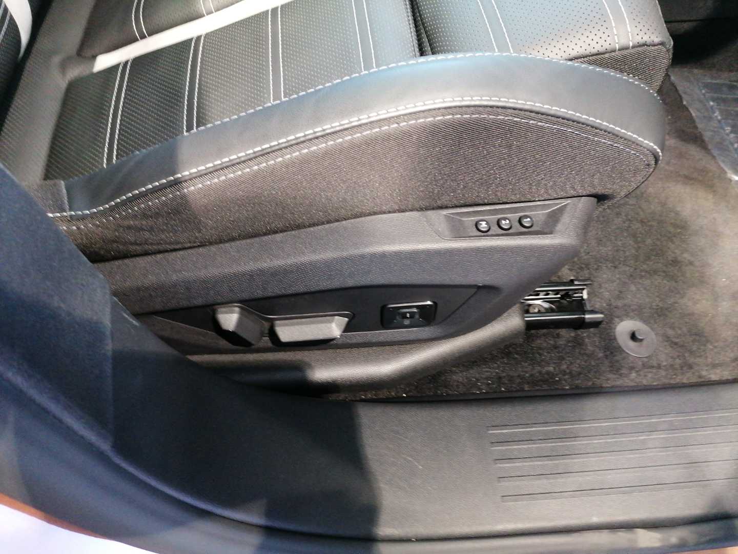 2025 Opel GRANDLAND X GRANDLAND GS LINE 1.6T AT image 15