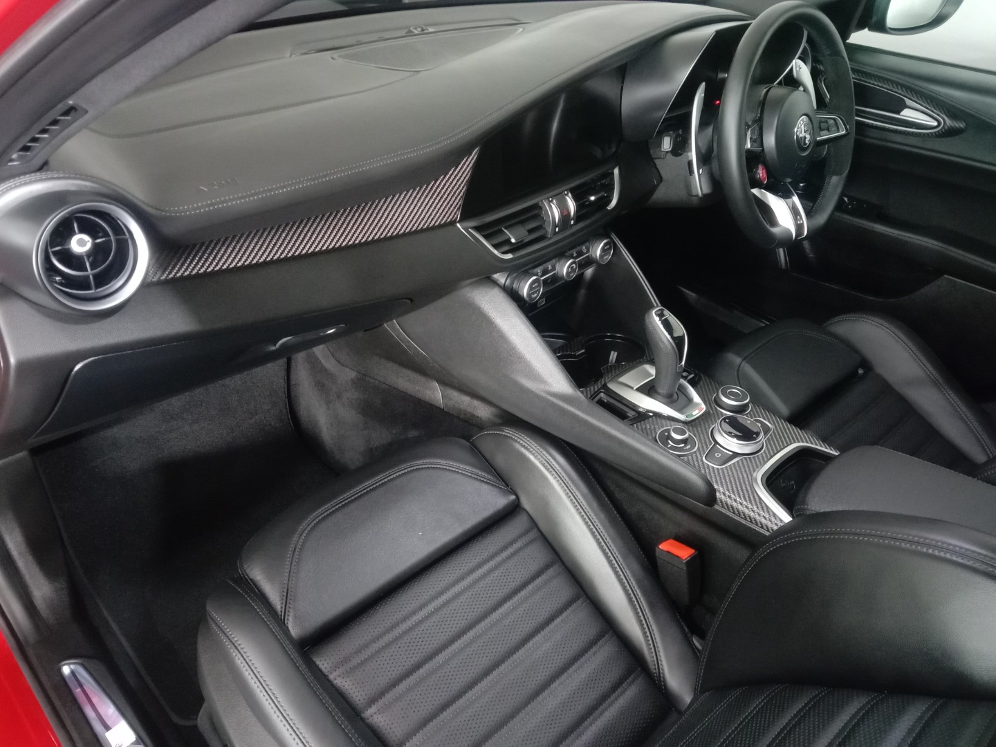 2026 Alfa Romeo Giulia ALFA ROMEO GIULIA QV 2.9L RWD 8AT MY24 image 7
