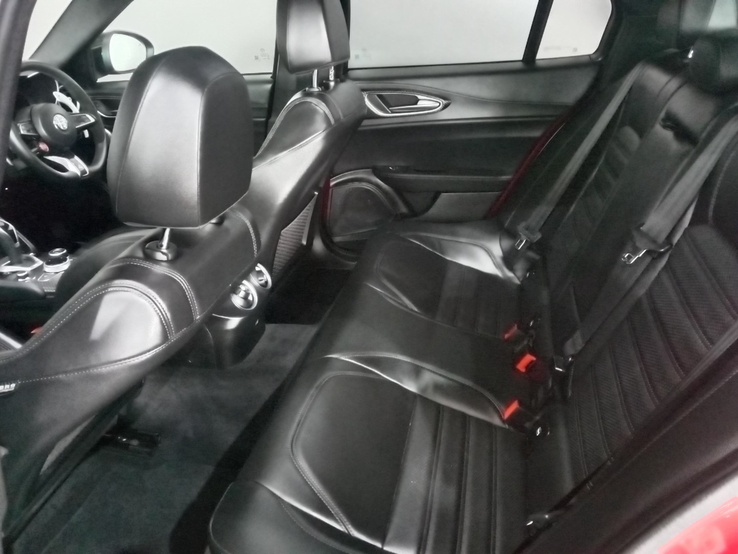2026 Alfa Romeo Giulia ALFA ROMEO GIULIA QV 2.9L RWD 8AT MY24 image 9