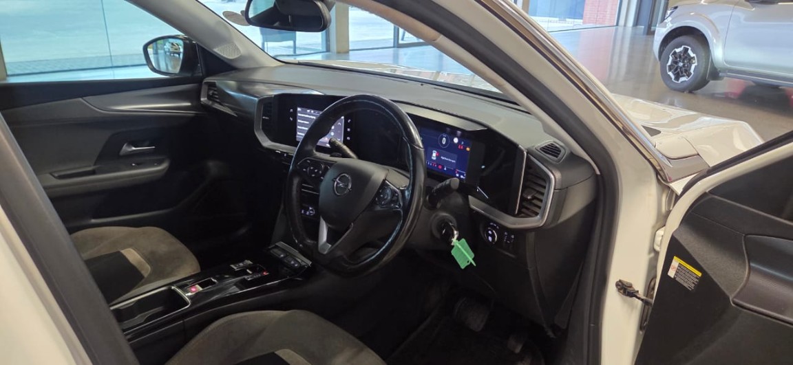 2022 Opel MOKKA MOKKA ELEGANCE 1.2 A/T image 10