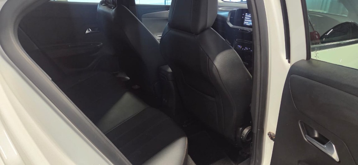 2022 Opel MOKKA MOKKA ELEGANCE 1.2 A/T image 11